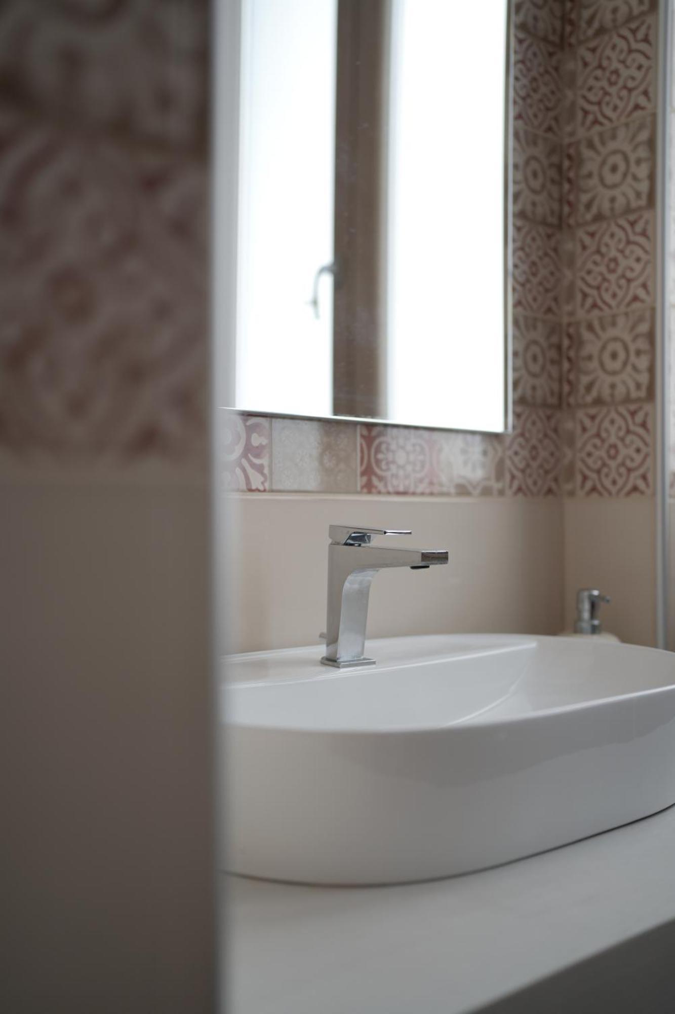 نابولي B&B Gasparrini Rooms المظهر الخارجي الصورة